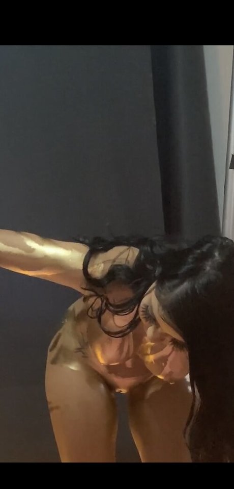 Sanjaaayyy nudes model img