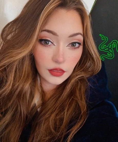 Alli Flanagan hd star archive