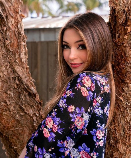 Alli Flanagan nudes pornstar img