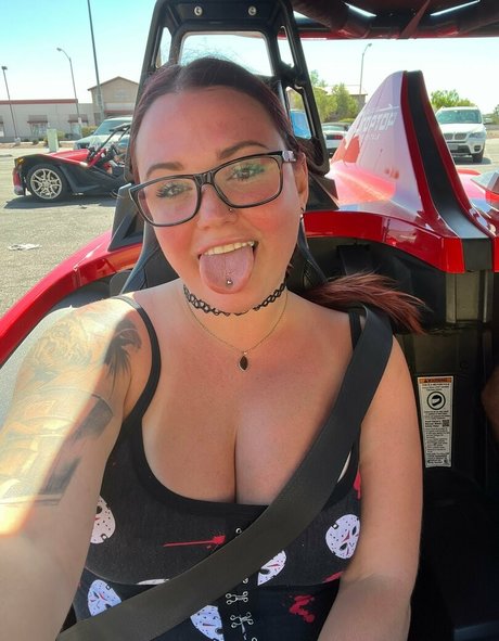 devikurr star beautiful photo