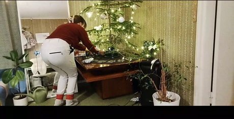 Elairida nude actress photo