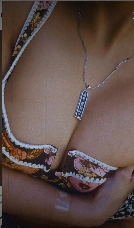 Sarah Fasha sex model photo