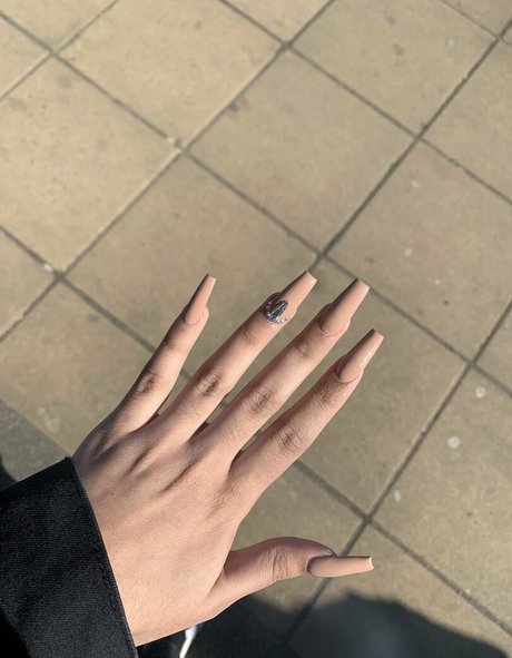 Ybbbyx beautiful pornstar pic