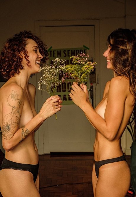 Heloisa Hecchio star nude gallery