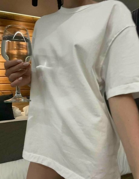 yanasugarr pornstar high quality photo