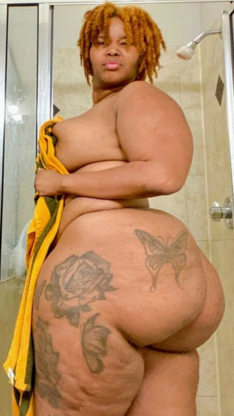 Qweeniqueen star high quality img