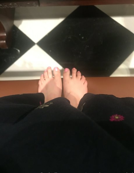 teen fake tits onlyfans hot nude photos