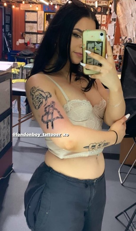 Yogscast Sophie pornographic star pic