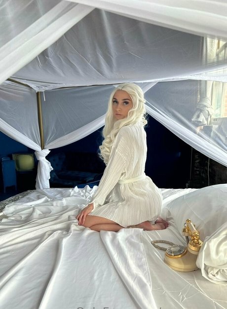 emmranna pornographic actress img