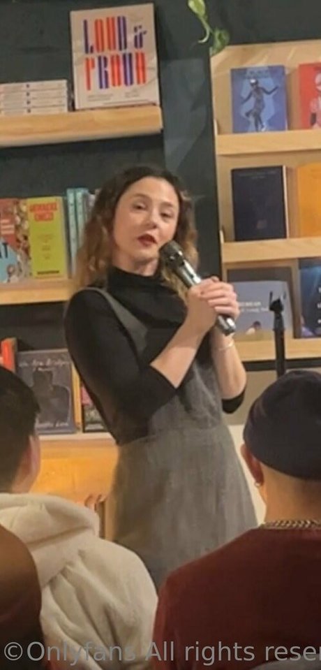 megartron pretty actress galleries