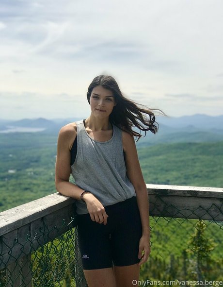 Vanessa Berge pornstar free image