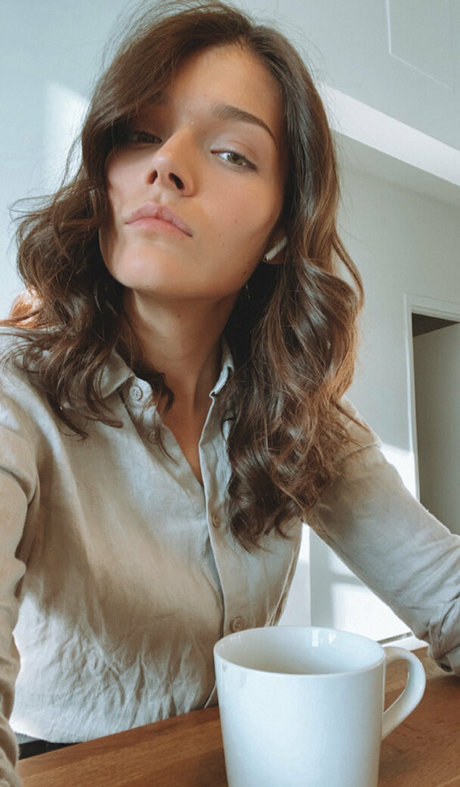 Vanessa Berge hd pornstar img