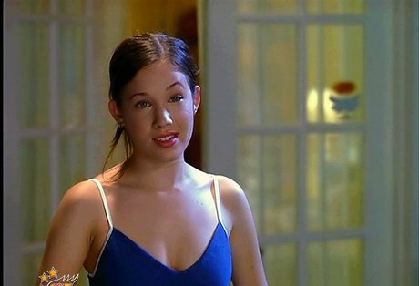 Marla Sokoloff hot star image