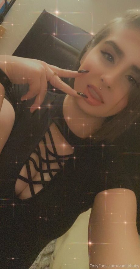 vanitybaby high quality model pic