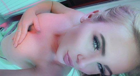 lenecareface star pic