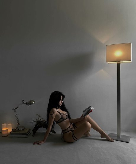 Truc Anh nude pornstar archive