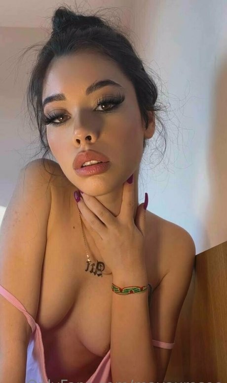 Mayaxrosee pornstar beautiful image