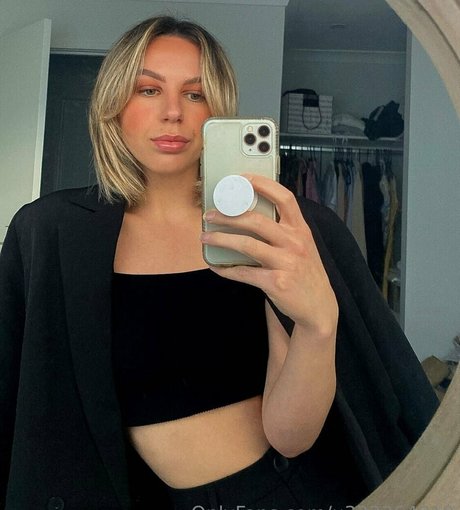 giapaigex pornstar adult picture