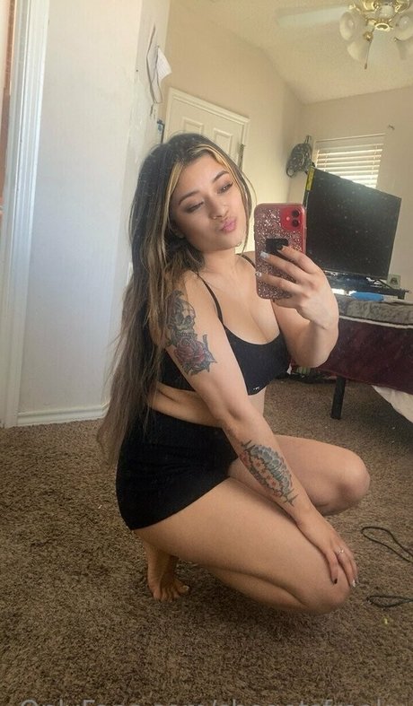 shegetsfreaky xxx actress img