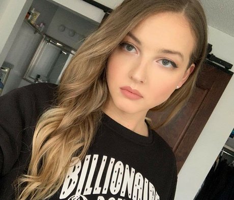 Maya V Henry nude star galleries