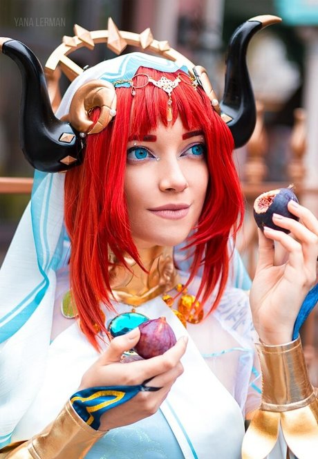 Yana Lerman star nudes image