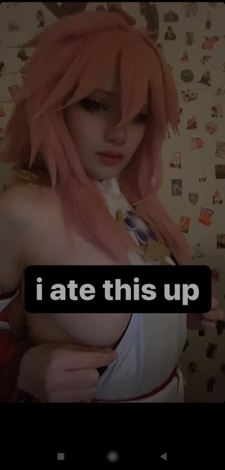 Denjis gxrlfriend erotic star photo