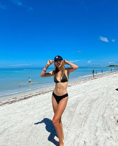 Nelly Korda pornstar hd pictures