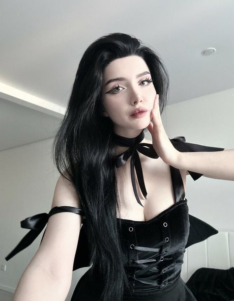 morphilina nudes model gallery