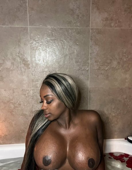 morena juice2 pornstar adult picture