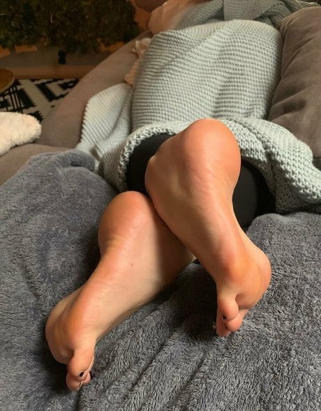 higharches bella high quality model image