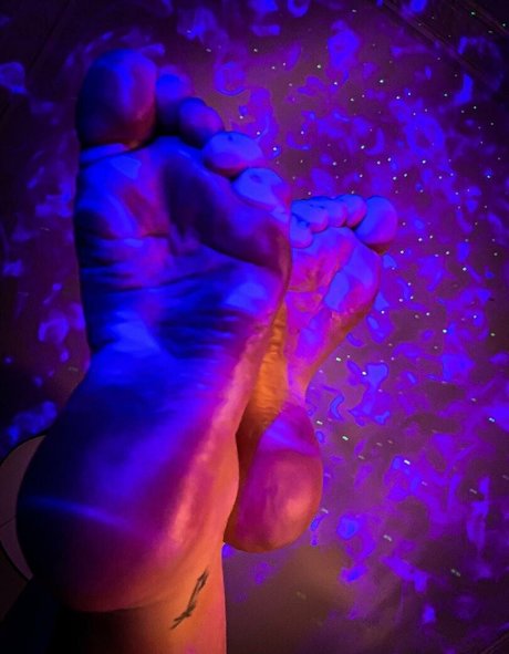 higharches bella star adult photo