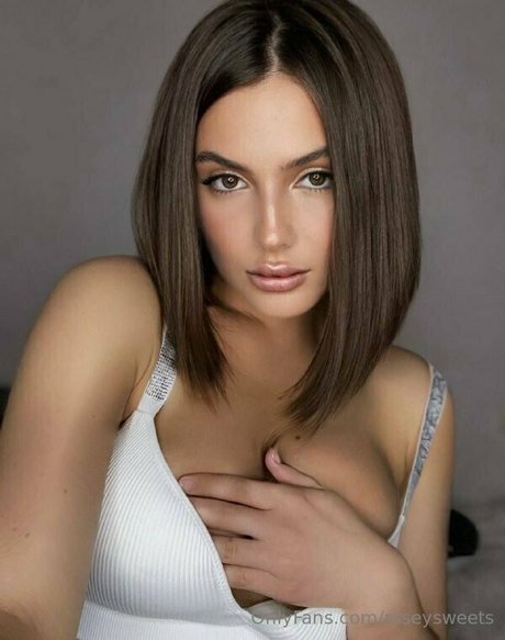 roseysweets naked actress images