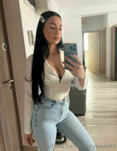 roseysweets sexy actress archive