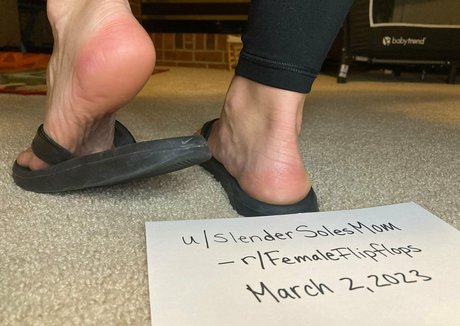 slendersolesmom star pornographic gallery