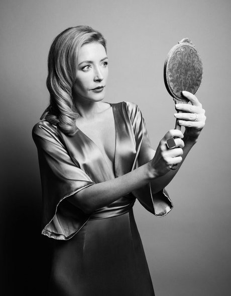 Jennifer Finnigan nice pornstar photos