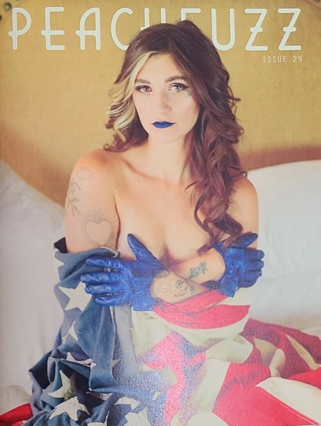 Sierra Ferrell adult actress photo