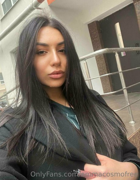 emmacosmo nude model archive