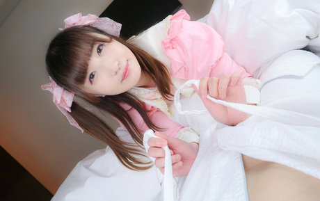 milklimxxx sexy pornstar pictures