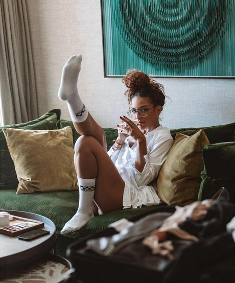 Zoe Bayona nude pornstar archive