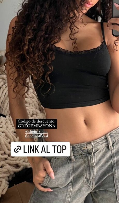 Zoe Bayona hot star picture