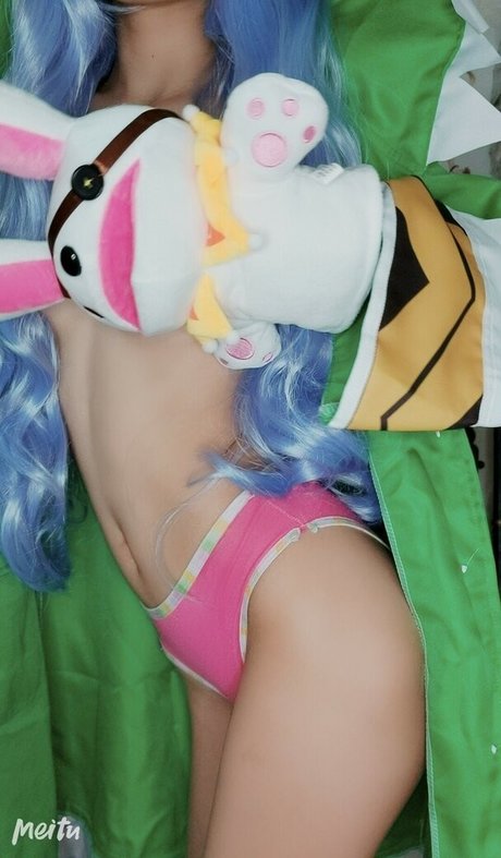 Maika Yinghua hot pornstar archive