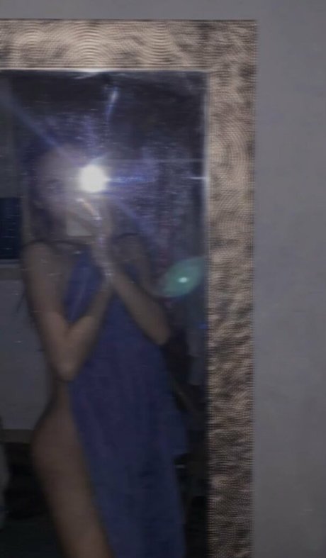 Cookie shh top model photos