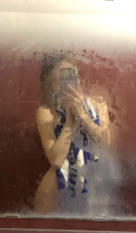 Cookie shh actress photos