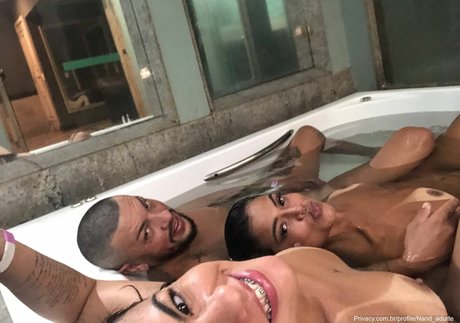 Nand adurte sex model photo