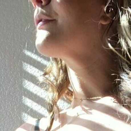 Swanlakehouse pornstar adult pics