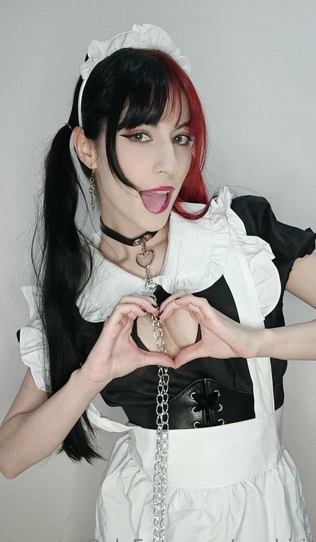 Morhiril Cosplay pornographic model picture