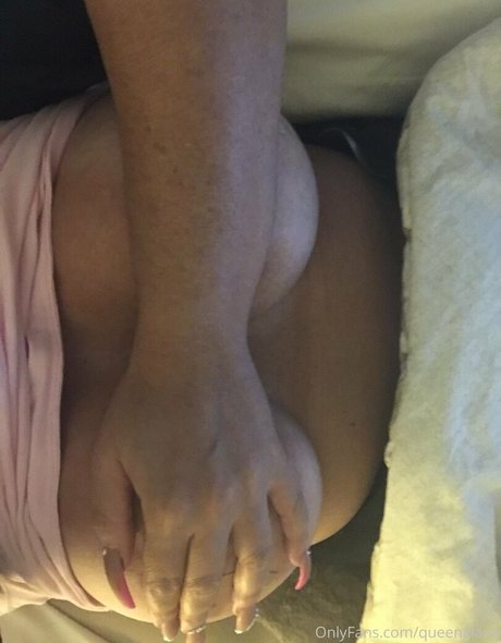 queenalana star pornographic galleries