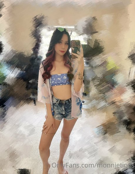 monnietings sex model image