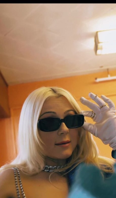 Alexi Blue star best picture