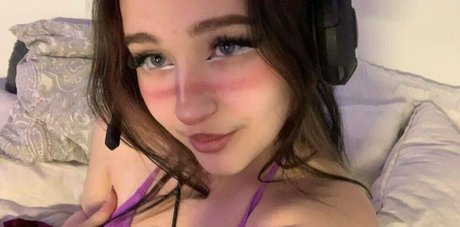 alexa vaisa erotic model img